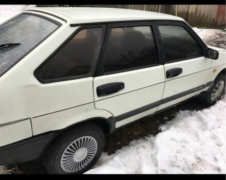 Белый ВАЗ 21093, объемом двигателя 1.5 л и пробегом 60 тыс. км за 759 $, фото 3 на Automoto.ua