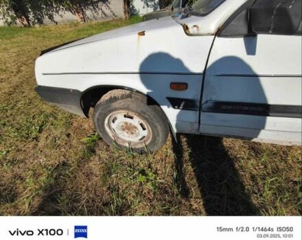 Белый ВАЗ 21093, объемом двигателя 1.5 л и пробегом 999 тыс. км за 750 $, фото 3 на Automoto.ua