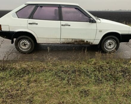 Белый ВАЗ 21093, объемом двигателя 1.5 л и пробегом 100 тыс. км за 1500 $, фото 4 на Automoto.ua