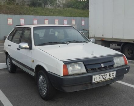 Белый ВАЗ 21093, объемом двигателя 1.5 л и пробегом 300 тыс. км за 999 $, фото 1 на Automoto.ua