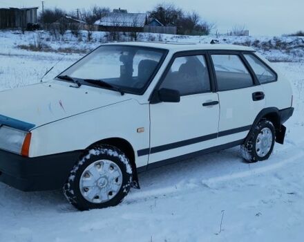 Белый ВАЗ 21093, объемом двигателя 1.5 л и пробегом 160 тыс. км за 1100 $, фото 1 на Automoto.ua