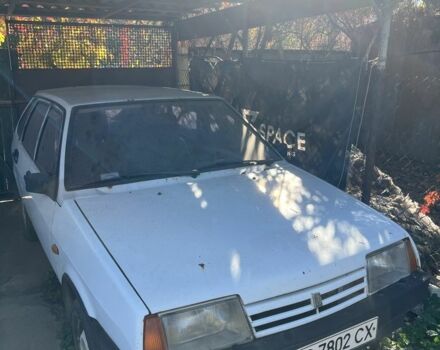 Белый ВАЗ 21093, объемом двигателя 1.5 л и пробегом 300 тыс. км за 790 $, фото 1 на Automoto.ua