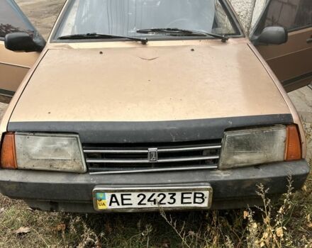 Бежевый ВАЗ 21093, объемом двигателя 1.5 л и пробегом 344 тыс. км за 725 $, фото 4 на Automoto.ua