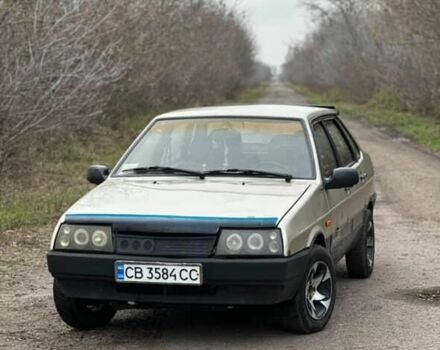 Бежевый ВАЗ 21093, объемом двигателя 2 л и пробегом 350 тыс. км за 1250 $, фото 1 на Automoto.ua