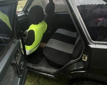 Черный ВАЗ 21093, объемом двигателя 1.5 л и пробегом 110 тыс. км за 1700 $, фото 5 на Automoto.ua