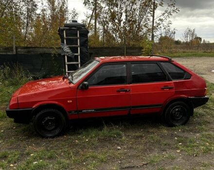 ВАЗ 21093 1990 в Житомире на Automoto.ua Красный ВАЗ 21093, объемом двигателя 1.5 л и пробегом 200 тыс. км за 553 $, фото 1 на Automoto.ua