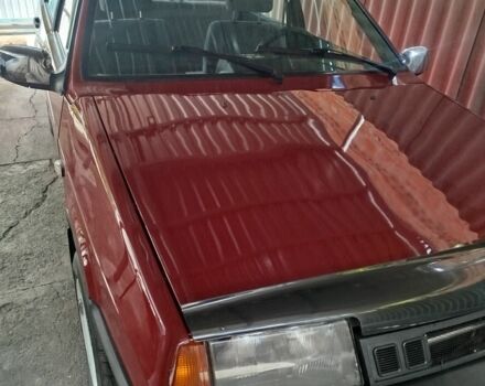 Красный ВАЗ 21093, объемом двигателя 1.5 л и пробегом 200 тыс. км за 1812 $, фото 4 на Automoto.ua