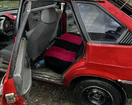 ВАЗ 21093 1990 в Житомире на Automoto.ua Красный ВАЗ 21093, объемом двигателя 1.5 л и пробегом 200 тыс. км за 553 $, фото 7 на Automoto.ua