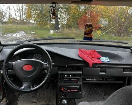 ВАЗ 21093 1990 в Житомире на Automoto.ua Красный ВАЗ 21093, объемом двигателя 1.5 л и пробегом 200 тыс. км за 553 $, фото 9 на Automoto.ua