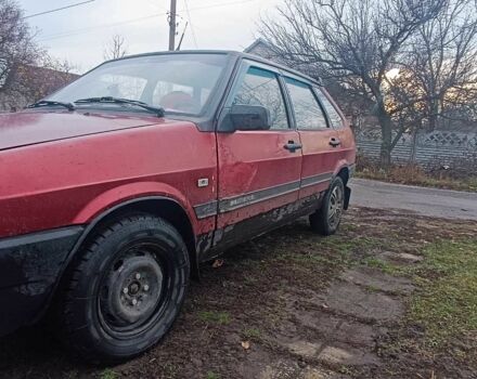 Красный ВАЗ 21093, объемом двигателя 1.5 л и пробегом 280 тыс. км за 942 $, фото 5 на Automoto.ua
