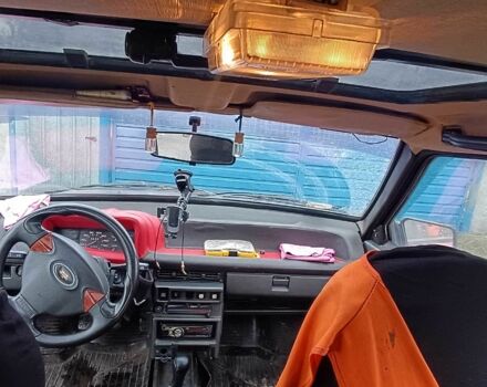 Красный ВАЗ 21093, объемом двигателя 1.5 л и пробегом 280 тыс. км за 942 $, фото 2 на Automoto.ua