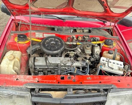 Красный ВАЗ 21093, объемом двигателя 1.5 л и пробегом 50 тыс. км за 1150 $, фото 5 на Automoto.ua