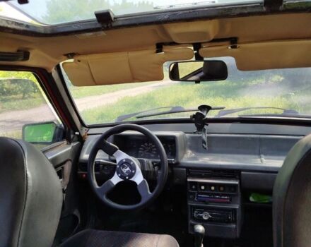 Красный ВАЗ 21093, объемом двигателя 1.3 л и пробегом 1 тыс. км за 591 $, фото 2 на Automoto.ua