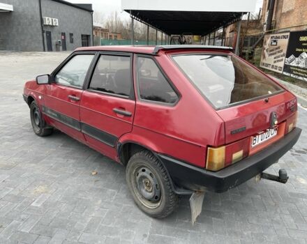 Красный ВАЗ 21093, объемом двигателя 1.5 л и пробегом 200 тыс. км за 950 $, фото 4 на Automoto.ua