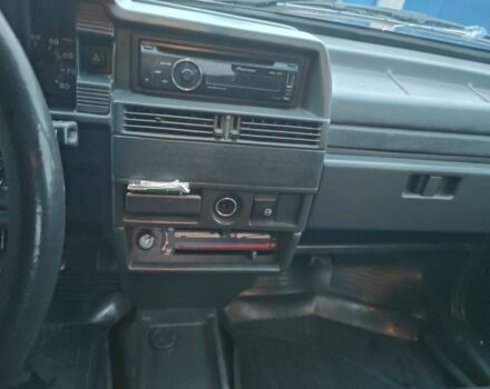 ВАЗ 21093 2006 в Запорожье на Automoto.ua Красный ВАЗ 21093, объемом двигателя 1.5 л и пробегом 164 тыс. км за 2200 $, фото 7 на Automoto.ua