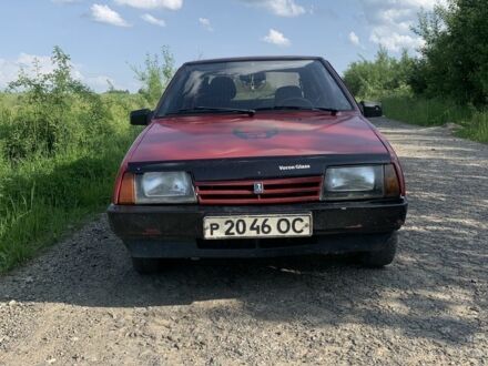 ВАЗ 21093 1989 у Івано-Франківську на Automoto.ua Червоний ВАЗ 21093, об'ємом двигуна 1.3 л та пробігом 66 тис. км за 1100 $, фото 1 на Automoto.ua