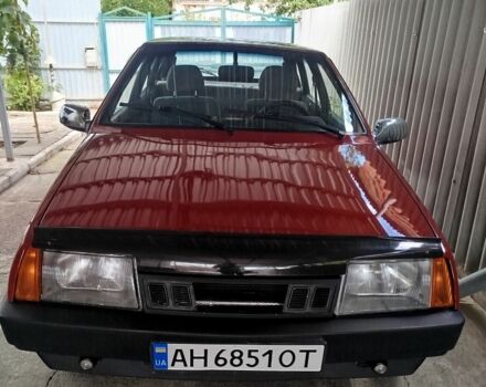Красный ВАЗ 21093, объемом двигателя 1.5 л и пробегом 200 тыс. км за 1812 $, фото 1 на Automoto.ua