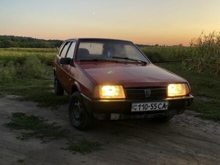Красный ВАЗ 21093, объемом двигателя 1.5 л и пробегом 250 тыс. км за 750 $, фото 1 на Automoto.ua