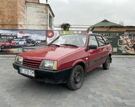 Красный ВАЗ 21093, объемом двигателя 1.5 л и пробегом 200 тыс. км за 950 $, фото 1 на Automoto.ua