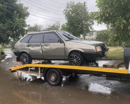 ВАЗ 21093 2001 в Кривом Роге на Automoto.ua Серый ВАЗ 21093, объемом двигателя 1.5 л и пробегом 160 тыс. км за 700 $, фото 7 на Automoto.ua