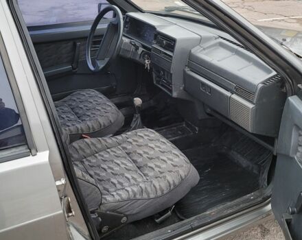 Серый ВАЗ 21093, объемом двигателя 1.5 л и пробегом 100 тыс. км за 800 $, фото 11 на Automoto.ua