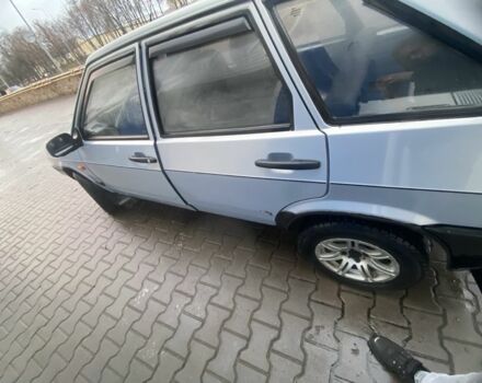 Сірий ВАЗ 21093, об'ємом двигуна 1.5 л та пробігом 184 тис. км за 1300 $, фото 1 на Automoto.ua