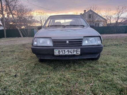 ВАЗ 21093 1991 у Кропивницькому (Кіровограді) на Automoto.ua Сірий ВАЗ 21093, об'ємом двигуна 0 л та пробігом 766 тис. км за 35000 $, фото 1 на Automoto.ua