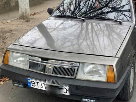 ВАЗ 21093 1991 в Херсоне на Automoto.ua Серый ВАЗ 21093, объемом двигателя 0 л и пробегом 87 тыс. км за 1000 $, фото 1 на Automoto.ua