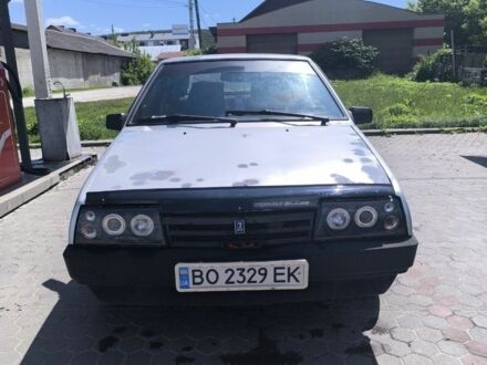 ВАЗ 21093 2003 в Кременце на Automoto.ua Серый ВАЗ 21093, объемом двигателя 1.5 л и пробегом 3 тыс. км за 730 $, фото 1 на Automoto.ua