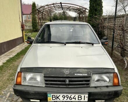 Серый ВАЗ 21093, объемом двигателя 1.5 л и пробегом 999 тыс. км за 1600 $, фото 1 на Automoto.ua