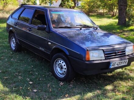 Синий ВАЗ 21093, объемом двигателя 1.5 л и пробегом 220 тыс. км за 1300 $, фото 1 на Automoto.ua