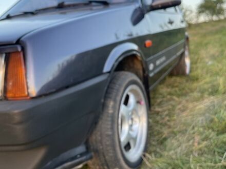 Синий ВАЗ 21093, объемом двигателя 1.5 л и пробегом 250 тыс. км за 1350 $, фото 1 на Automoto.ua