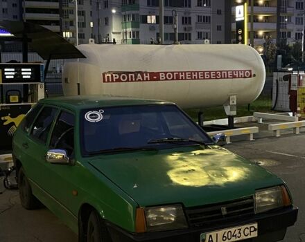 ВАЗ 21093 1991 в Киеве на Automoto.ua Зеленый ВАЗ 21093, объемом двигателя 1.5 л и пробегом 500 тыс. км за 476 $, фото 1 на Automoto.ua
