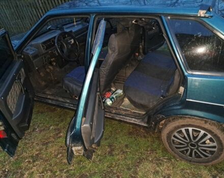 Зеленый ВАЗ 21093, объемом двигателя 0 л и пробегом 185 тыс. км за 1068 $, фото 4 на Automoto.ua