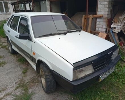 Белый ВАЗ 21099, объемом двигателя 1 л и пробегом 230 тыс. км за 33331 $, фото 1 на Automoto.ua