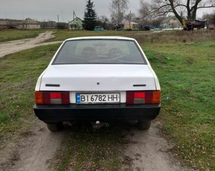 Белый ВАЗ 21099, объемом двигателя 1.5 л и пробегом 111 тыс. км за 1150 $, фото 5 на Automoto.ua