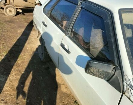 Белый ВАЗ 21099, объемом двигателя 1.5 л и пробегом 123 тыс. км за 550 $, фото 4 на Automoto.ua