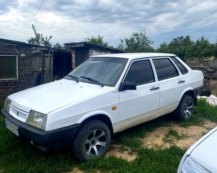Белый ВАЗ 21099, объемом двигателя 1.3 л и пробегом 70 тыс. км за 1450 $, фото 3 на Automoto.ua