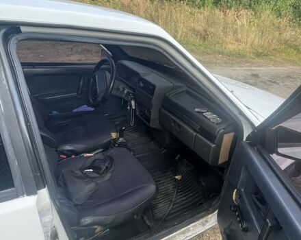 Белый ВАЗ 21099, объемом двигателя 1.3 л и пробегом 456 тыс. км за 650 $, фото 4 на Automoto.ua