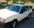 Белый ВАЗ 21099, объемом двигателя 1.3 л и пробегом 320 тыс. км за 901 $, фото 1 на Automoto.ua