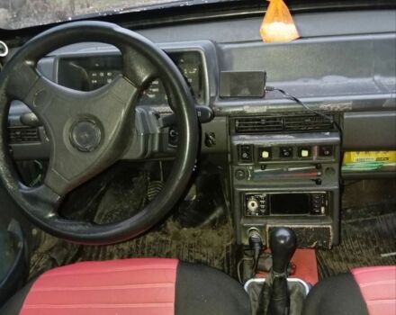 Белый ВАЗ 21099, объемом двигателя 1.5 л и пробегом 100 тыс. км за 950 $, фото 3 на Automoto.ua