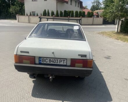 Белый ВАЗ 21099, объемом двигателя 1.5 л и пробегом 100 тыс. км за 430 $, фото 3 на Automoto.ua