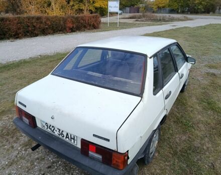 Белый ВАЗ 21099, объемом двигателя 1.5 л и пробегом 120 тыс. км за 900 $, фото 3 на Automoto.ua