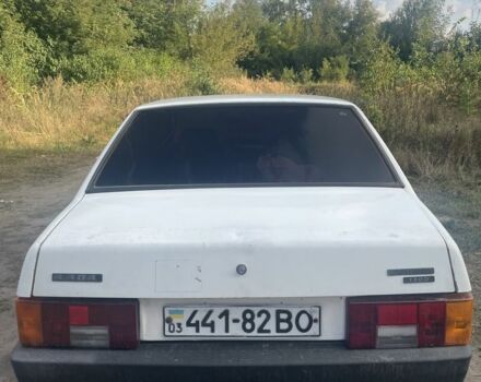 Белый ВАЗ 21099, объемом двигателя 1.3 л и пробегом 456 тыс. км за 650 $, фото 2 на Automoto.ua