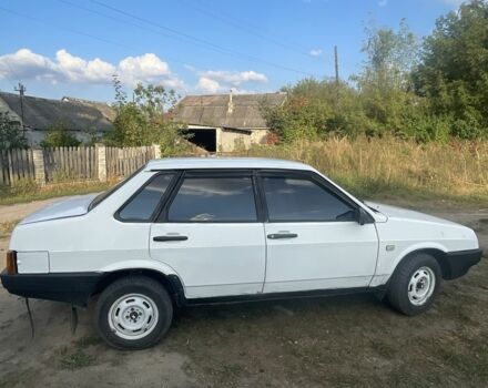Белый ВАЗ 21099, объемом двигателя 1.3 л и пробегом 456 тыс. км за 650 $, фото 3 на Automoto.ua