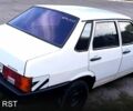 Белый ВАЗ 21099, объемом двигателя 1.5 л и пробегом 350 тыс. км за 1200 $, фото 5 на Automoto.ua