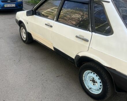 Белый ВАЗ 21099, объемом двигателя 1.5 л и пробегом 150 тыс. км за 1000 $, фото 1 на Automoto.ua