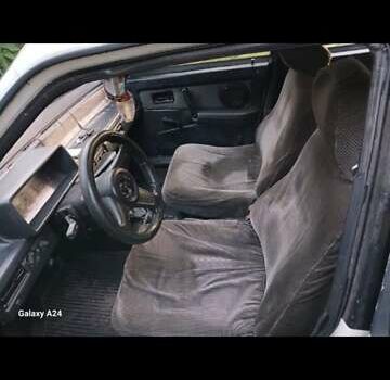 Білий ВАЗ 21099, об'ємом двигуна 1.5 л та пробігом 250 тис. км за 1150 $, фото 2 на Automoto.ua