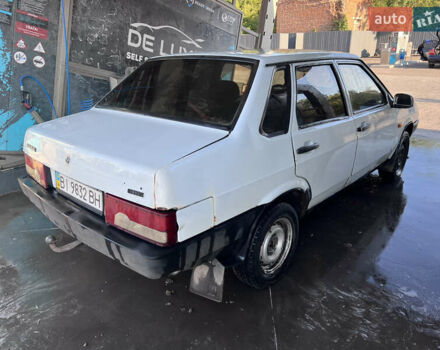 Белый ВАЗ 21099, объемом двигателя 1.5 л и пробегом 240 тыс. км за 750 $, фото 9 на Automoto.ua