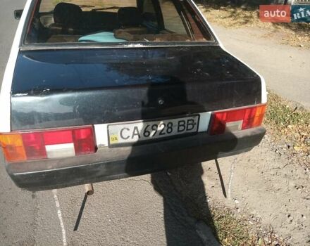 Белый ВАЗ 21099, объемом двигателя 1.6 л и пробегом 462 тыс. км за 605 $, фото 8 на Automoto.ua